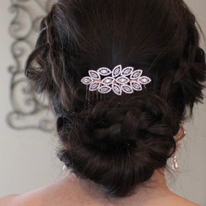 Bridal Hair Comb • Leaf Design Yellow Gold